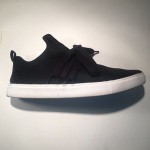 Brash Black Sneakers size women’s 8 1/2